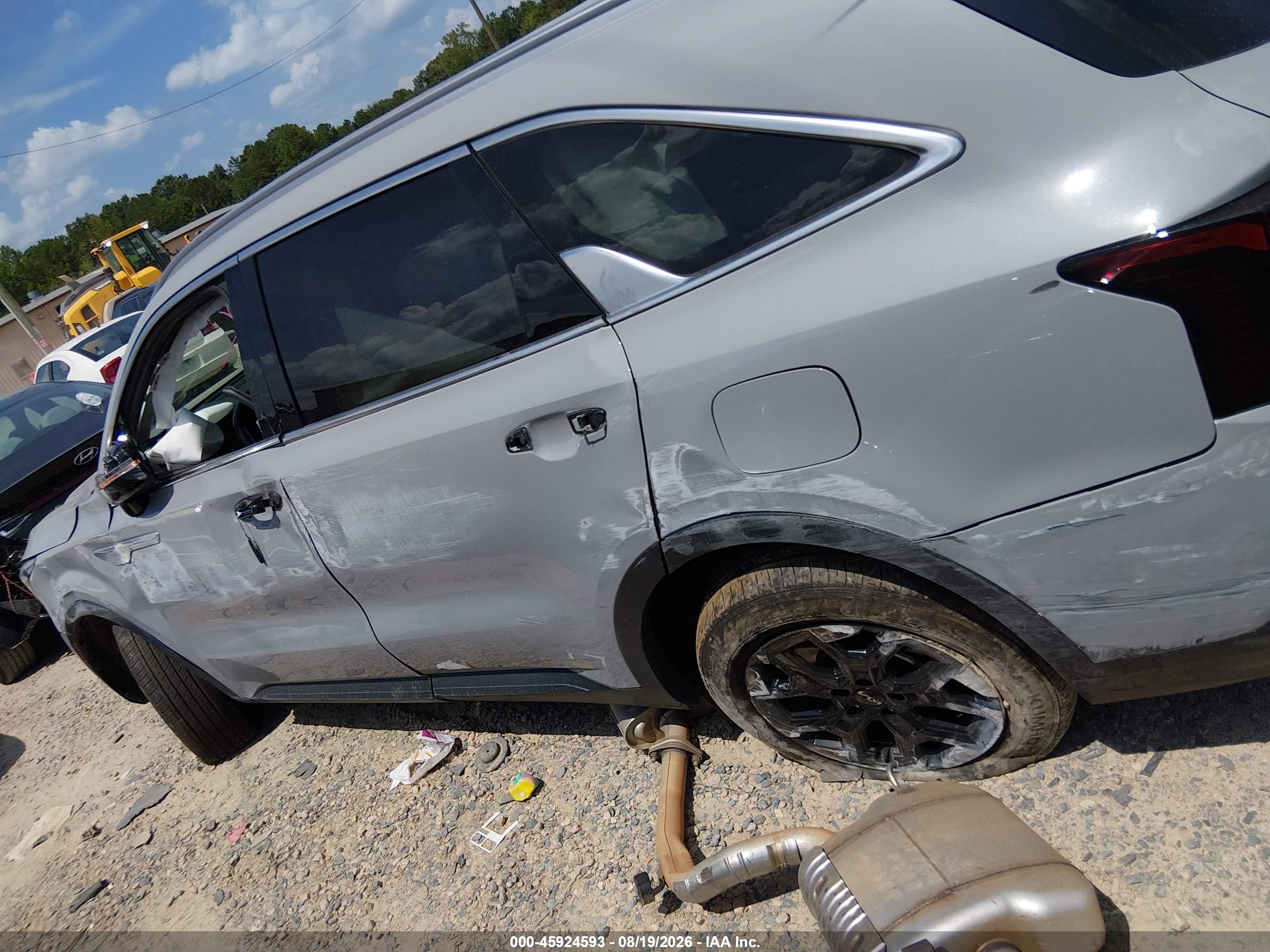2026 KIA SORENTO S