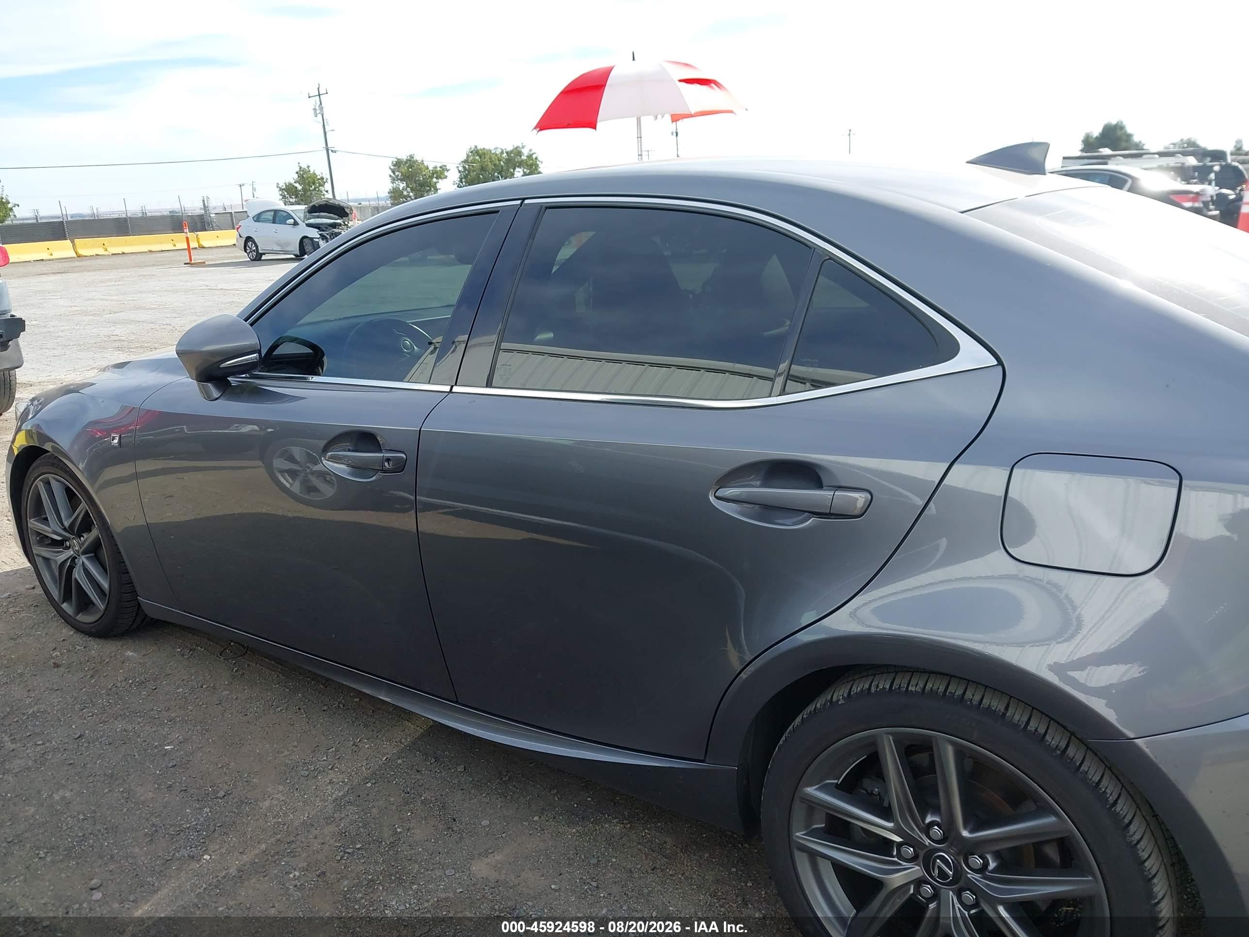 2018 LEXUS IS 300