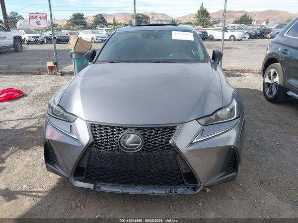 2018 LEXUS IS 300