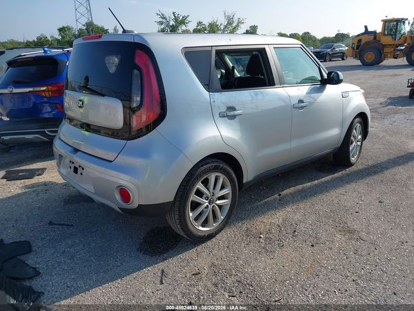 2019 KIA SOUL +