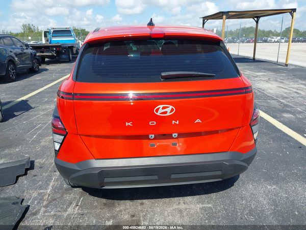 2025 HYUNDAI KONA SE