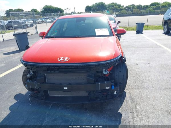 2025 HYUNDAI KONA SE