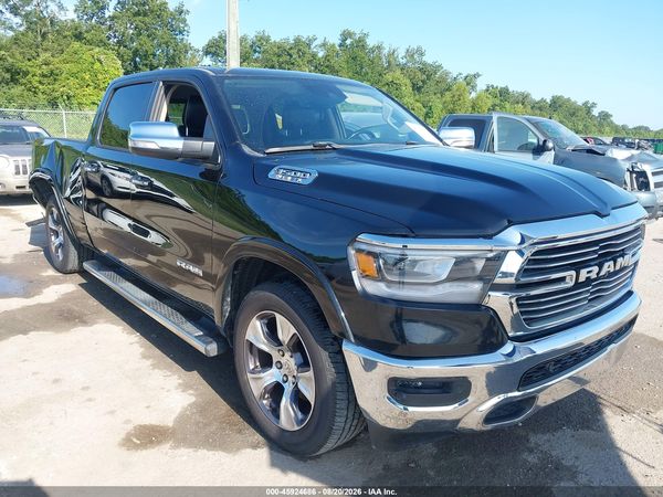 2019 RAM 1500 LARAMIE  4X4 6'4 BOX