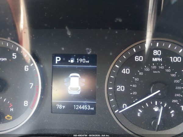 2019 HYUNDAI TUCSON SE