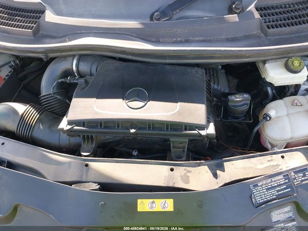 2018 MERCEDES-BENZ METRIS