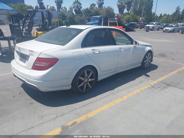 2014 MERCEDES-BENZ C 250 LUXURY/SPORT
