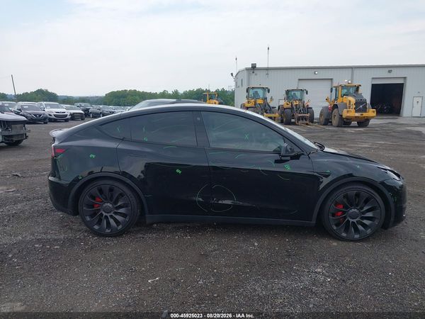 2022 TESLA MODEL Y