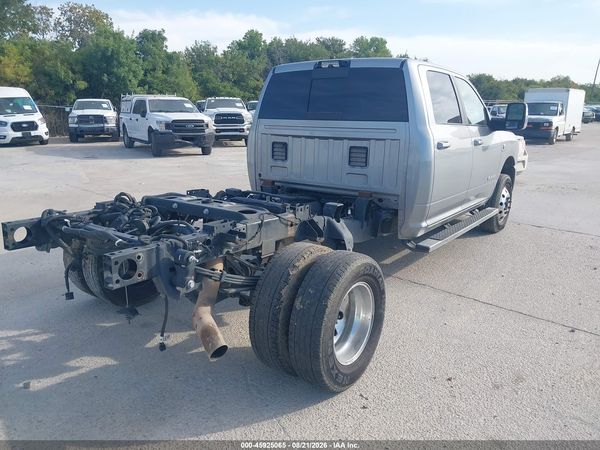 2024 RAM 3500 LARAMIE  4X4 8' BOX