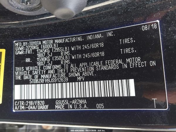 2018 TOYOTA HIGHLANDER LE