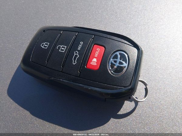 2024 TOYOTA GRAND HIGHLANDER XLE — I11