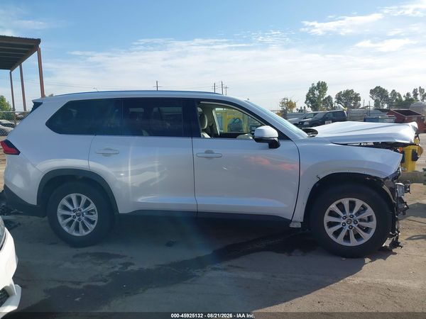 2024 TOYOTA GRAND HIGHLANDER XLE — I116