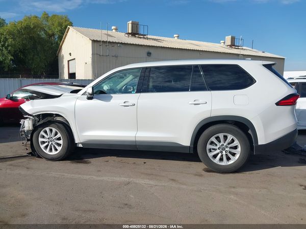2024 TOYOTA GRAND HIGHLANDER XLE — I117
