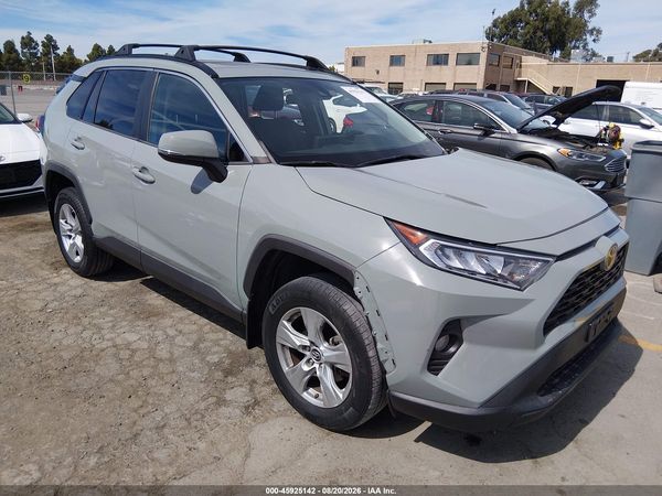 2019 TOYOTA RAV4 XLE