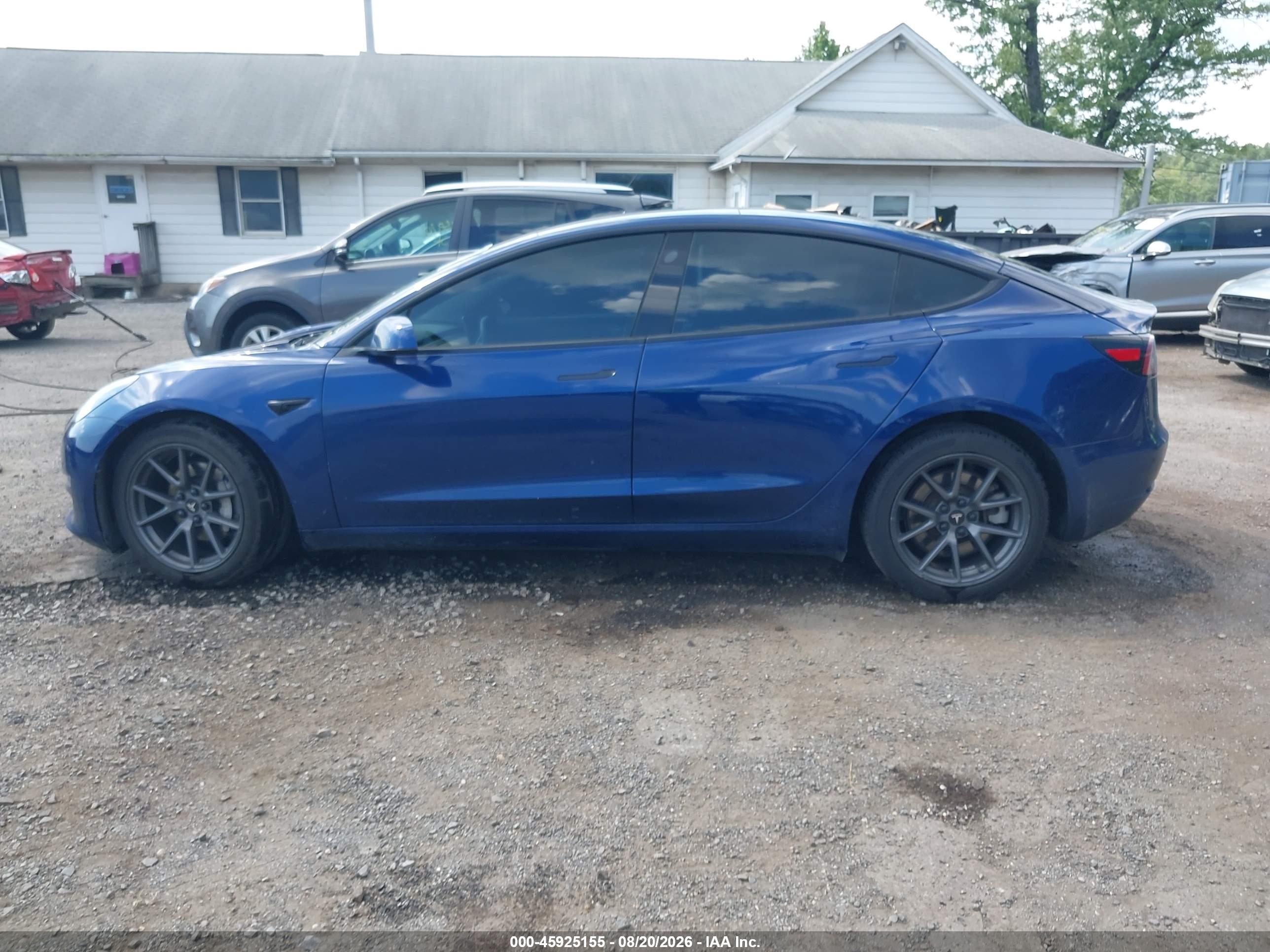 2021 TESLA MODEL 3