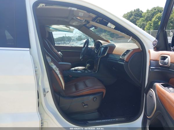 2016 JEEP GRAND CHEROKEE SUMMIT