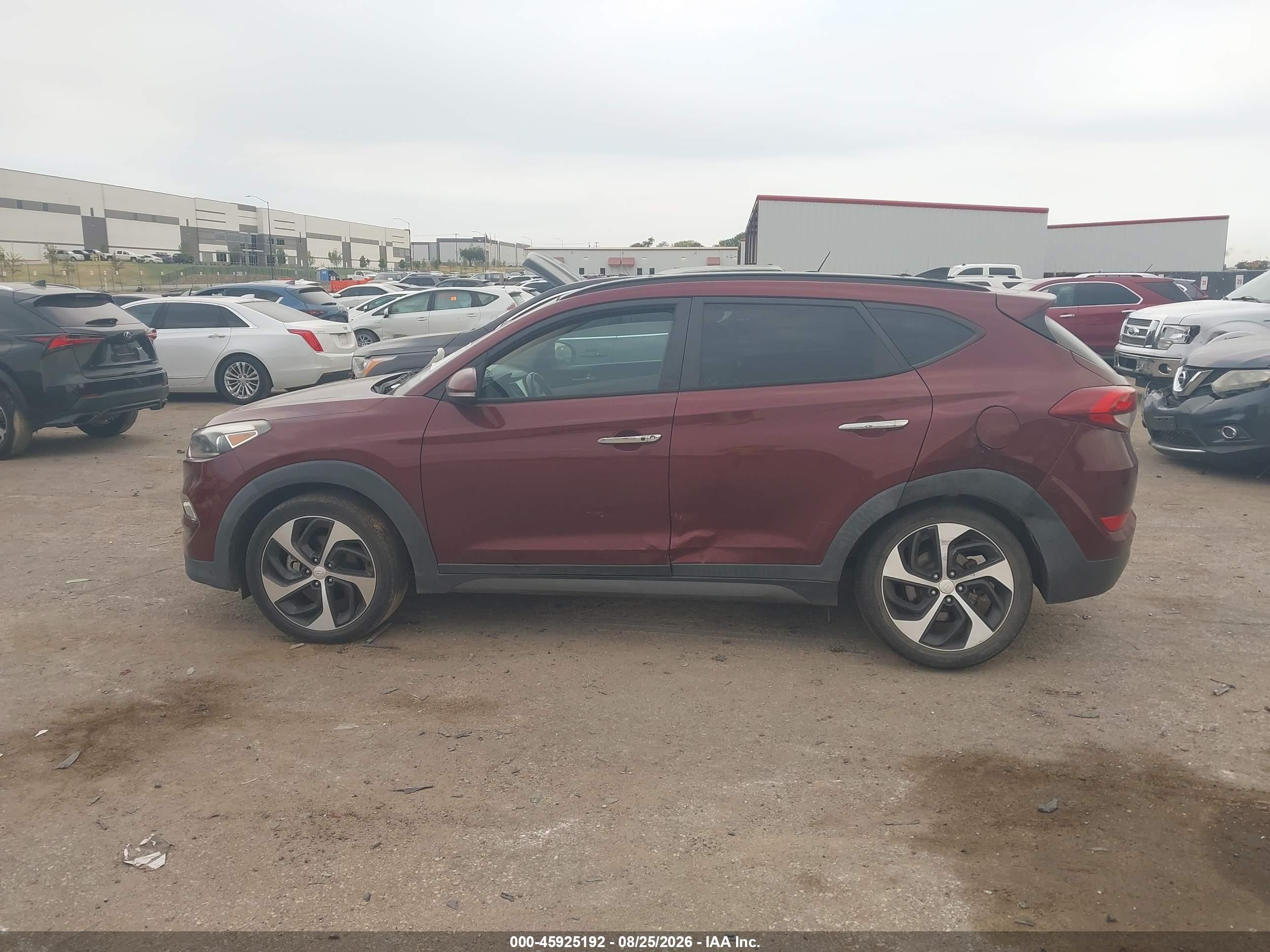 2016 HYUNDAI TUCSON LIMITED