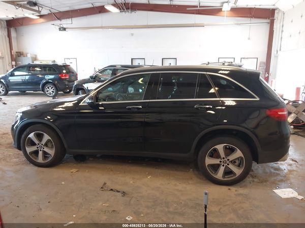 2019 MERCEDES-BENZ GLC 300 4MATIC