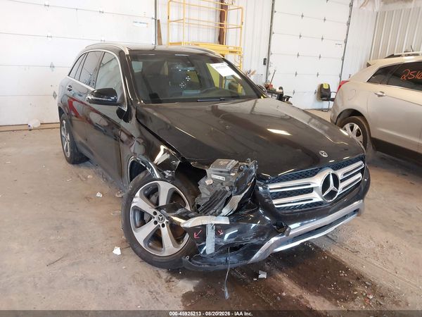 2019 MERCEDES-BENZ GLC 300 4MATIC
