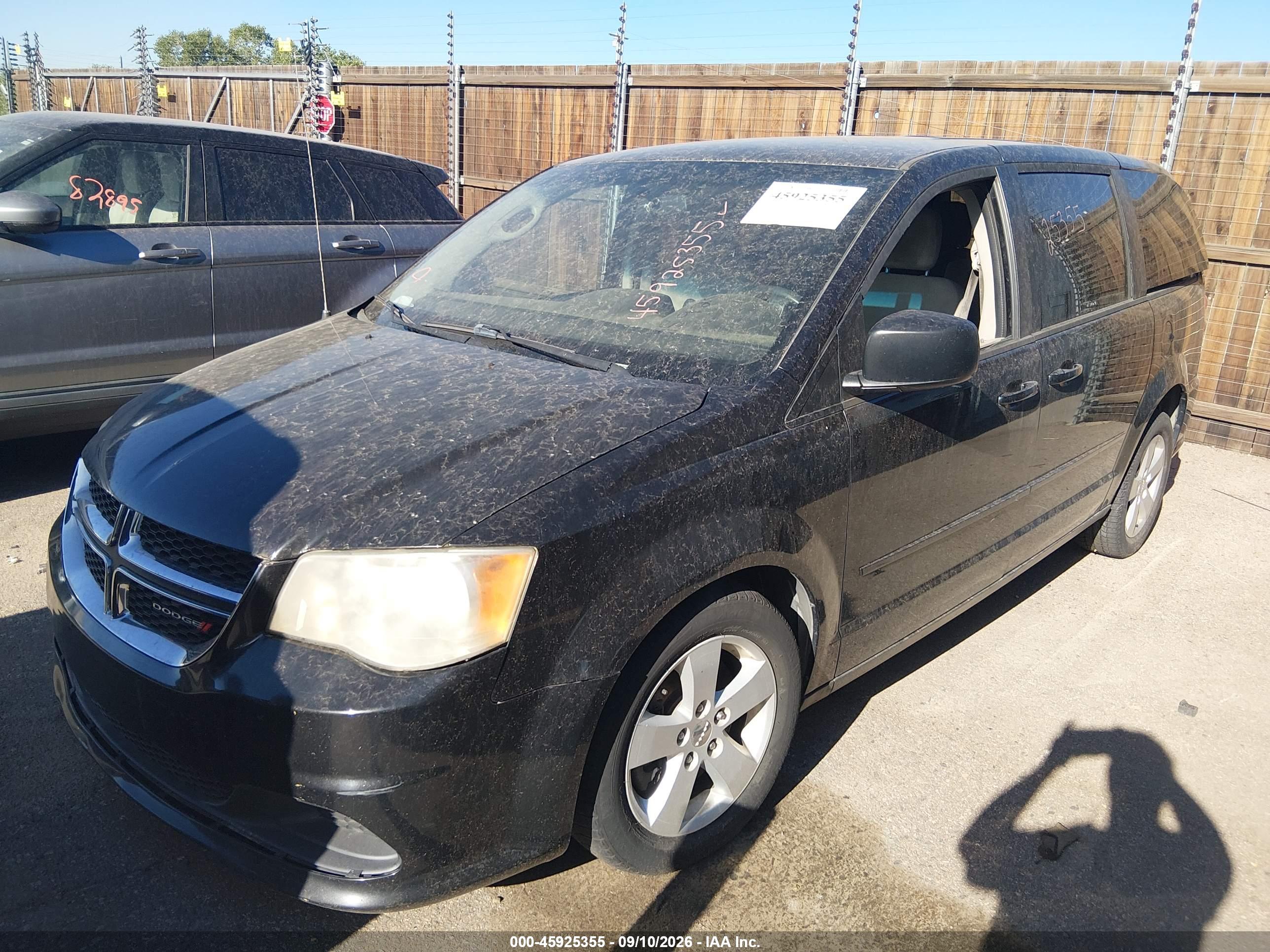 2015 DODGE GRAND CARAVAN SE — I2