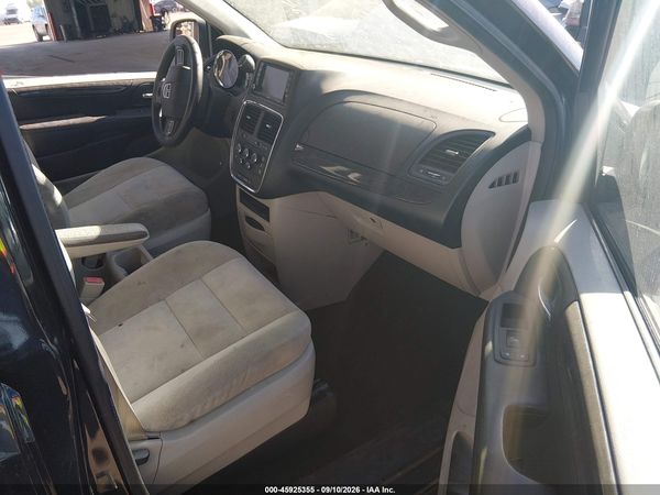 2015 DODGE GRAND CARAVAN SE — I5