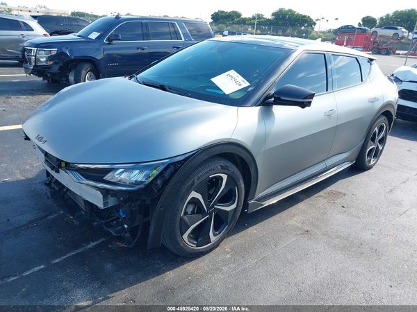 2022 KIA EV6 GT-LINE