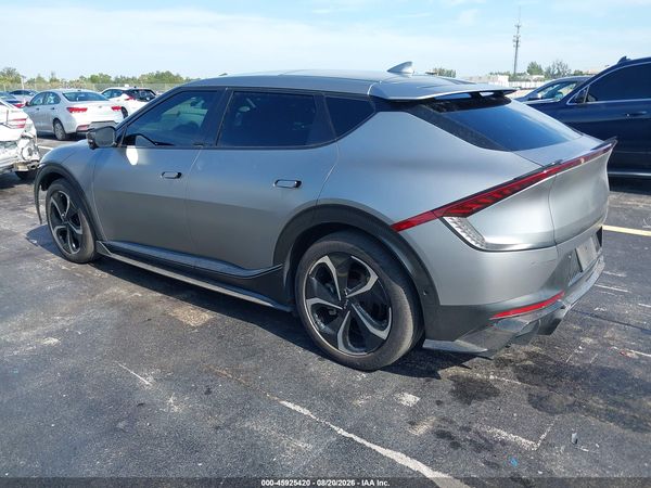 2022 KIA EV6 GT-LINE
