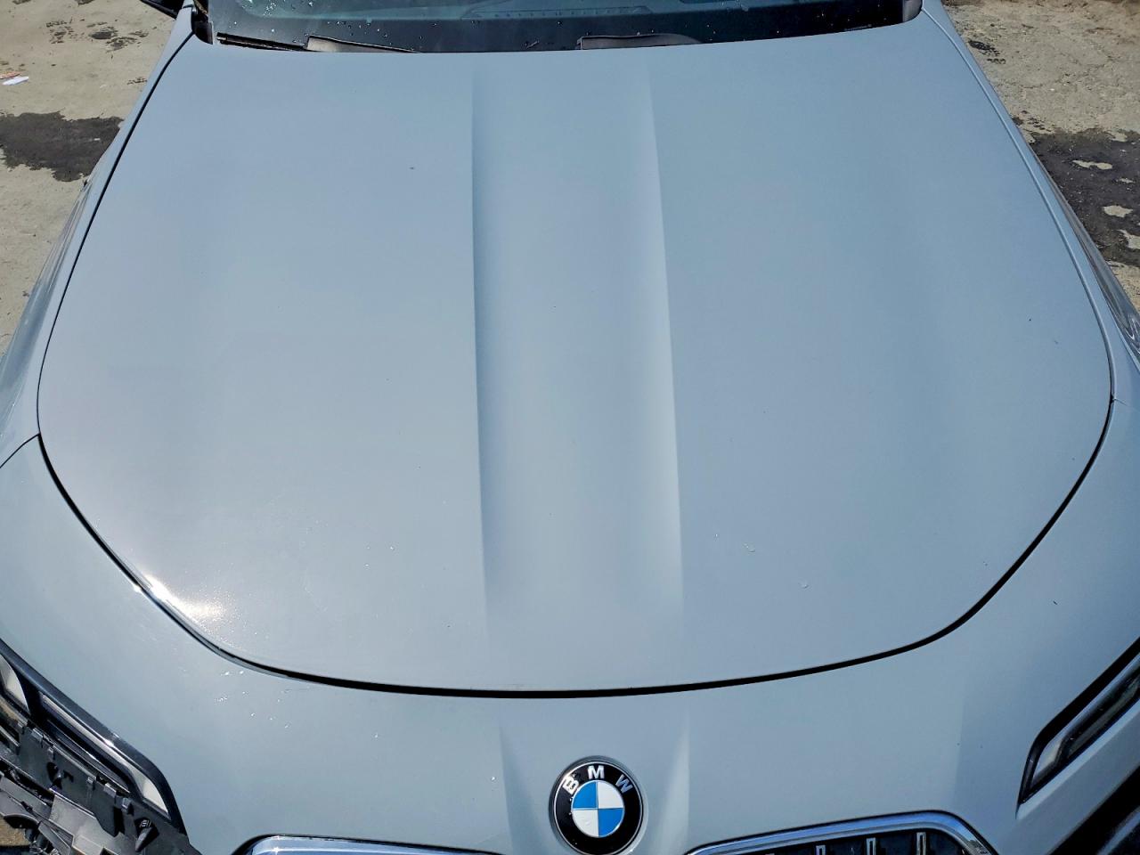 2023 BMW 740