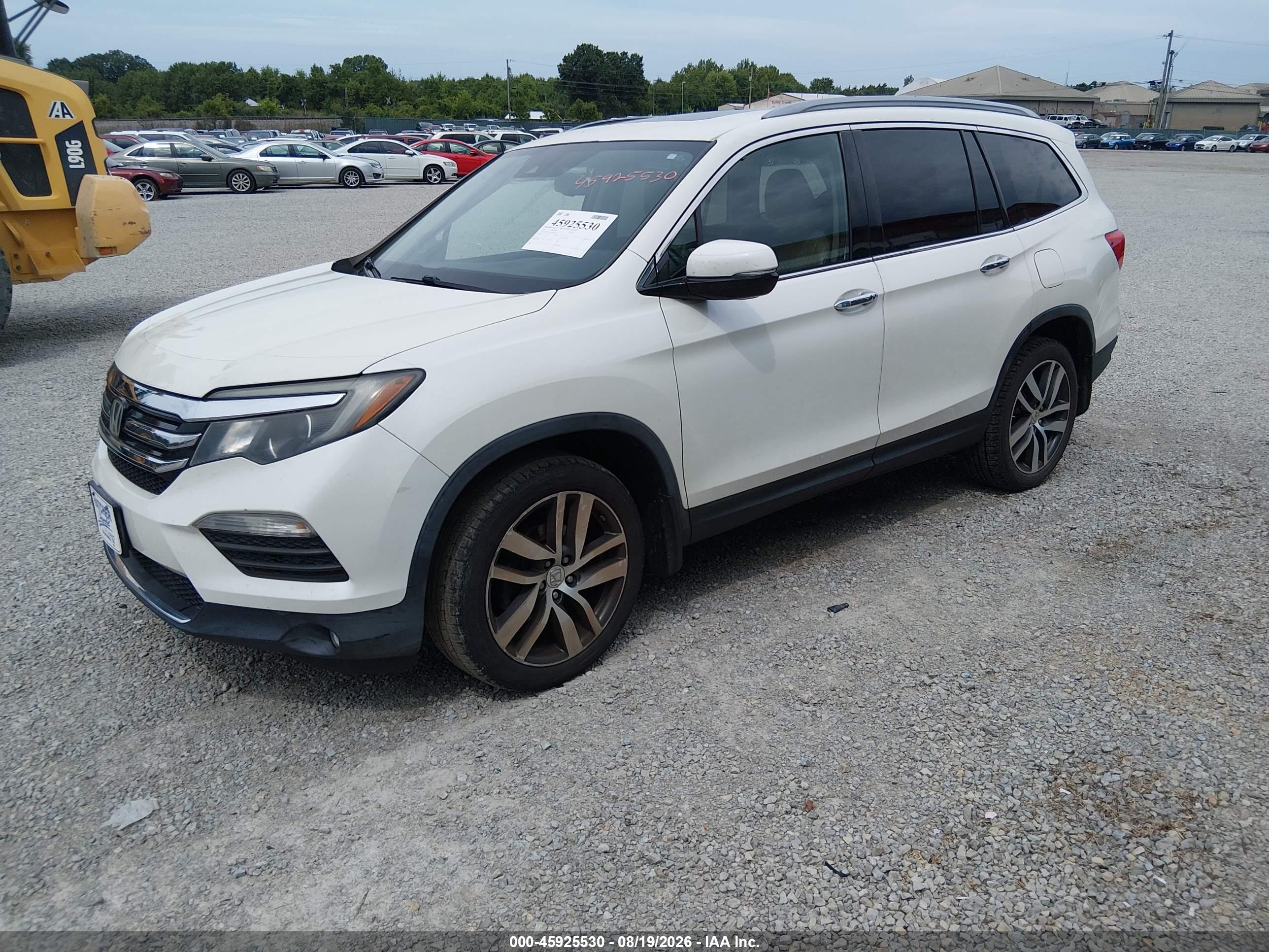 2016 HONDA PILOT TOURING — I2