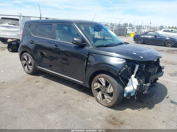 2023 KIA SOUL GT-LINE