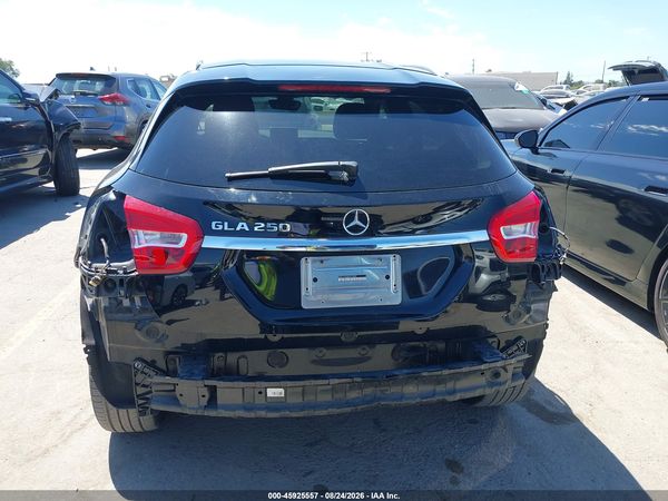 2017 MERCEDES-BENZ GLA 250 GLA250 — I119