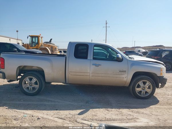 2013 CHEVROLET SILVERADO 1500 LT — I116
