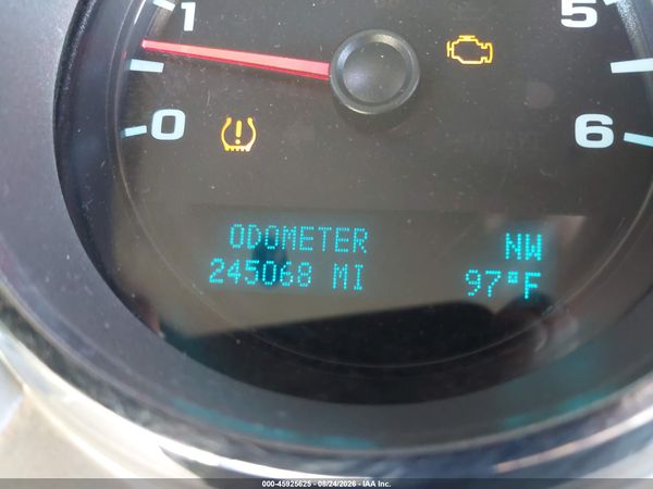 2013 CHEVROLET SILVERADO 1500 LT — I118