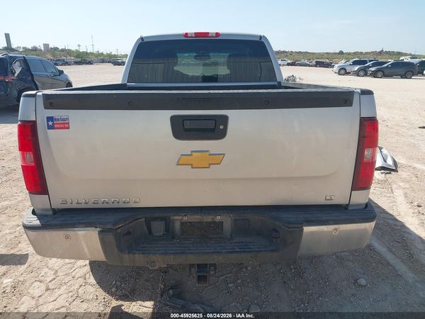 2013 CHEVROLET SILVERADO 1500 LT — I119
