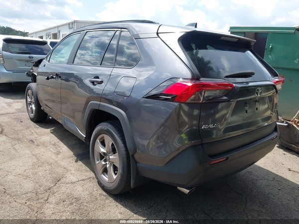 2023 TOYOTA RAV4 XLE — I4