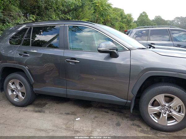 2023 TOYOTA RAV4 XLE — I118