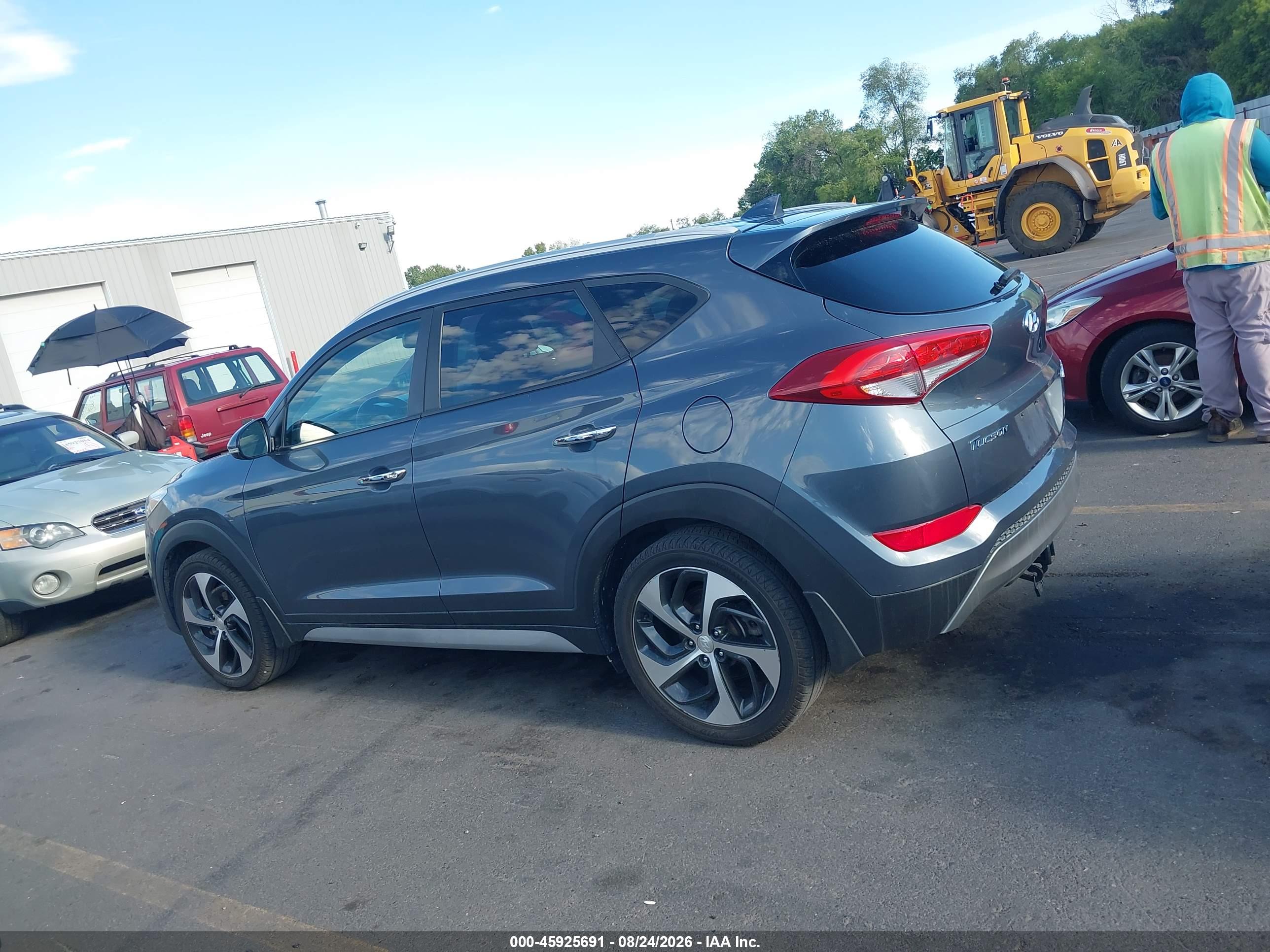 2017 HYUNDAI TUCSON LIMITED
