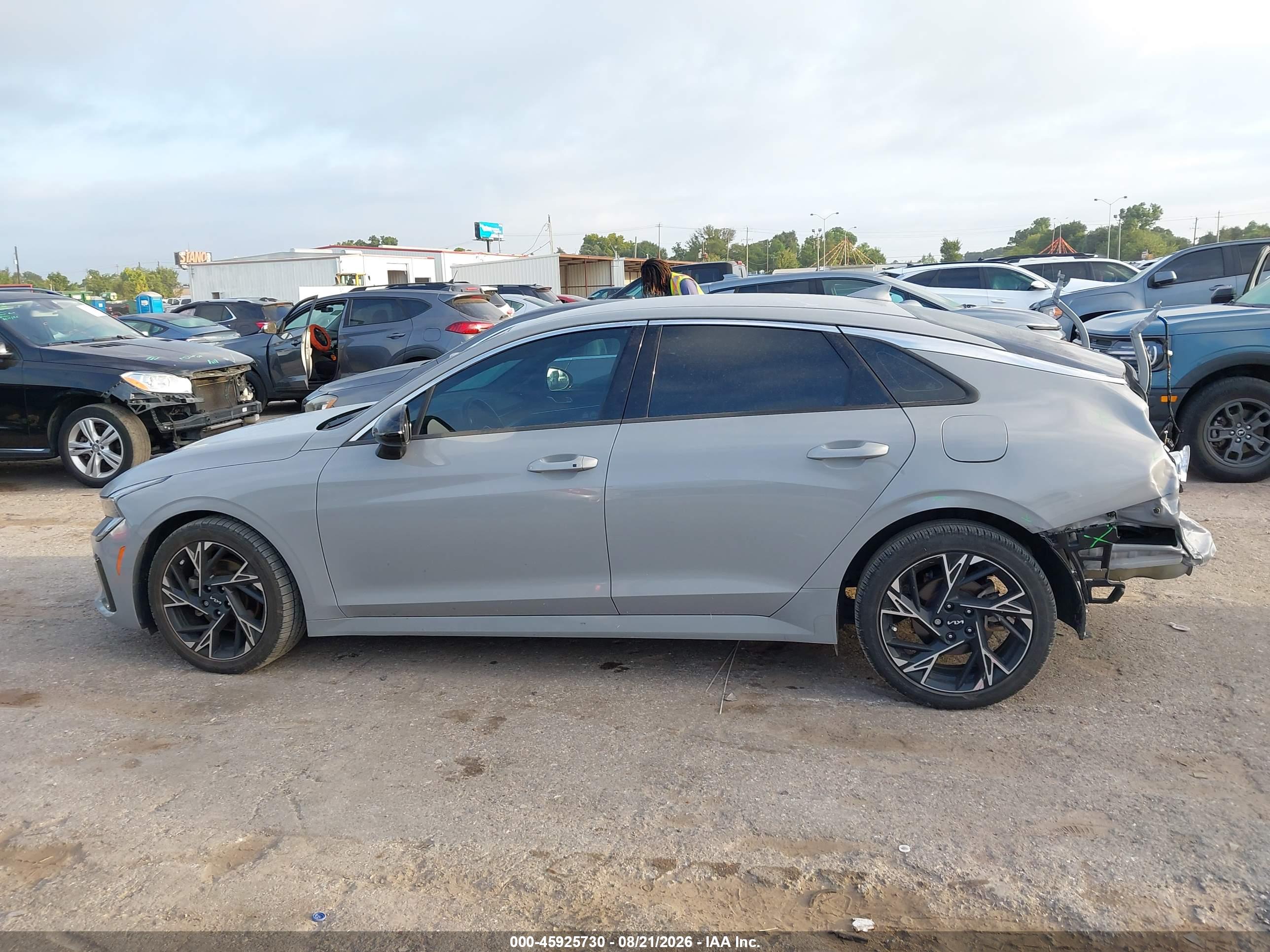 2025 KIA K5 GT-LINE