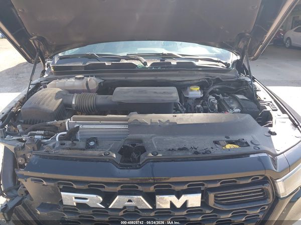 2025 RAM 1500 BIG HORN  4X4 5'7 BOX