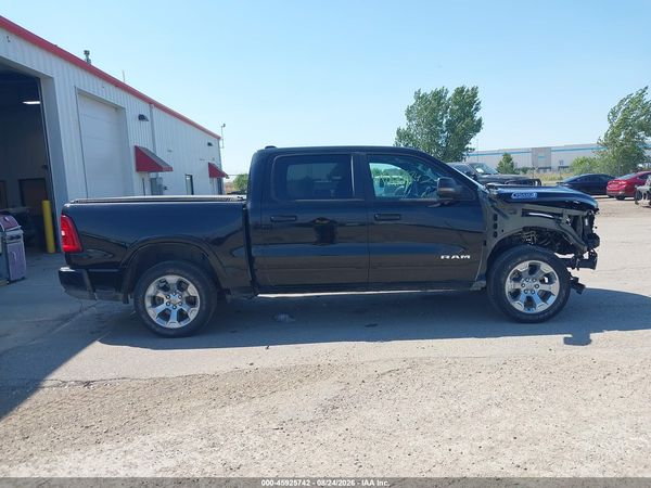 2025 RAM 1500 BIG HORN  4X4 5'7 BOX