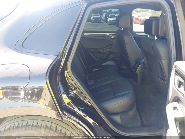 2019 PORSCHE MACAN S