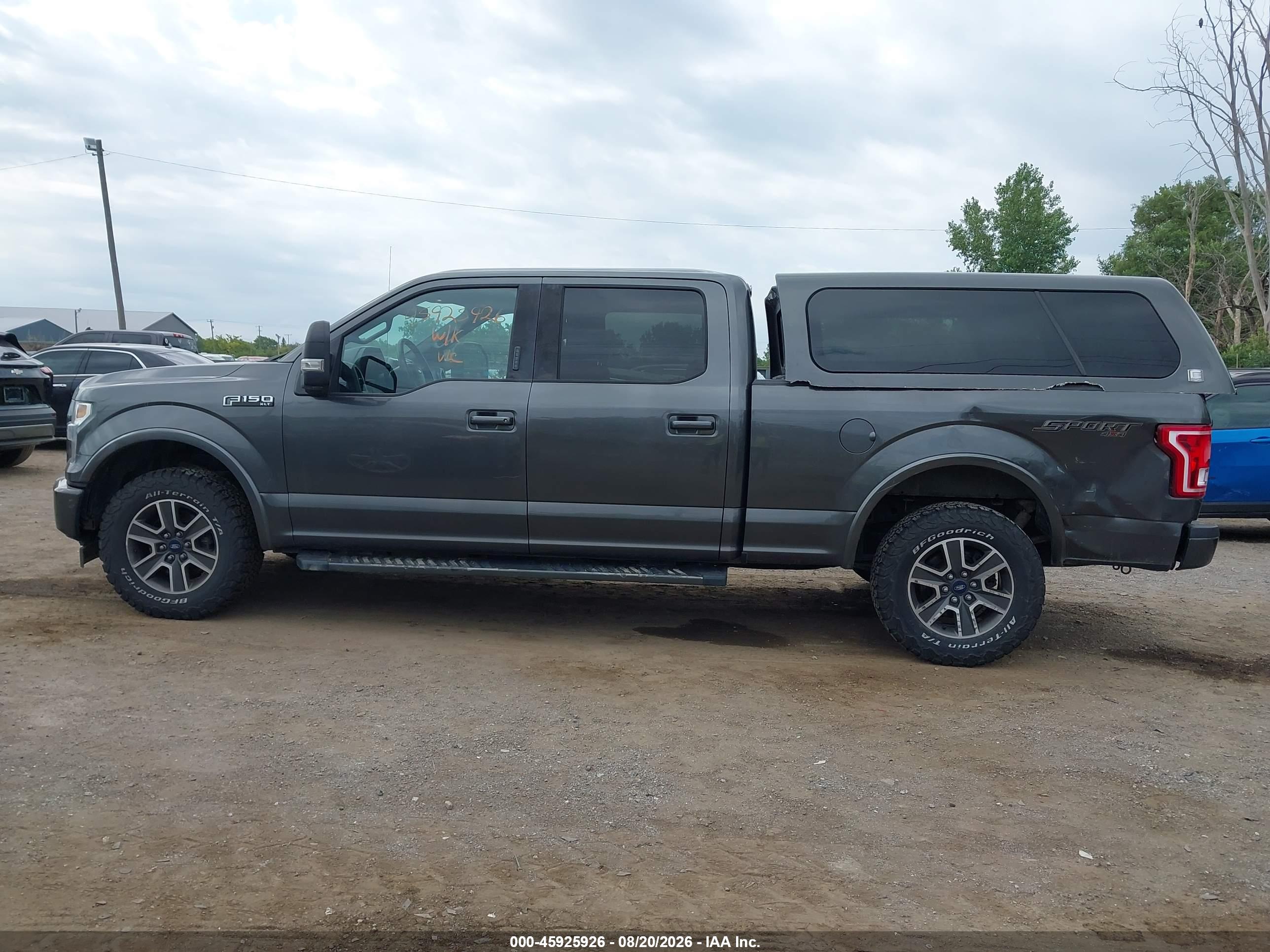 2017 FORD F-150 XLT