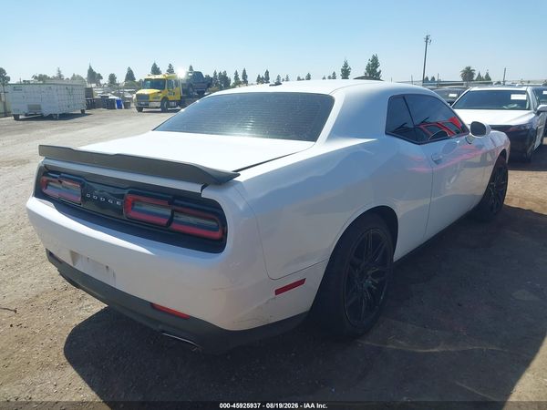 2019 DODGE CHALLENGER SXT — I4