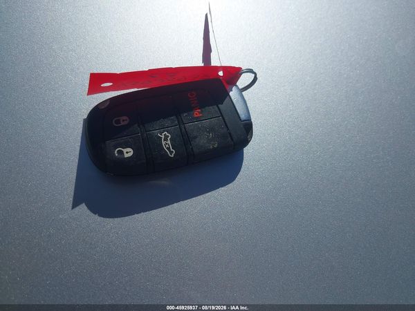 2019 DODGE CHALLENGER SXT — I11