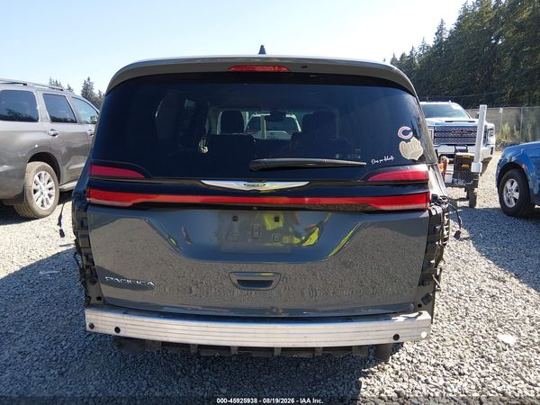 2022 CHRYSLER PACIFICA TOURING L