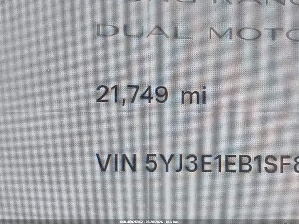 2025 TESLA MODEL 3