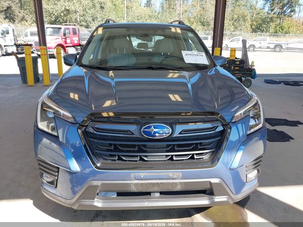 2023 SUBARU FORESTER LIMITED