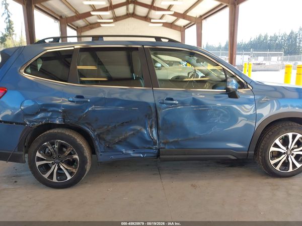2023 SUBARU FORESTER LIMITED