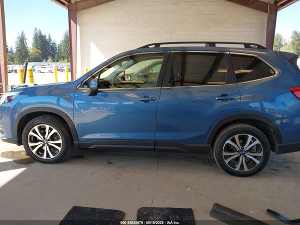 2023 SUBARU FORESTER