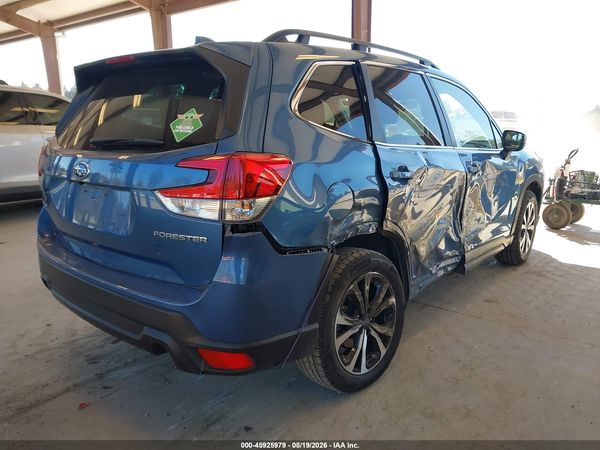 2023 SUBARU FORESTER LIMITED