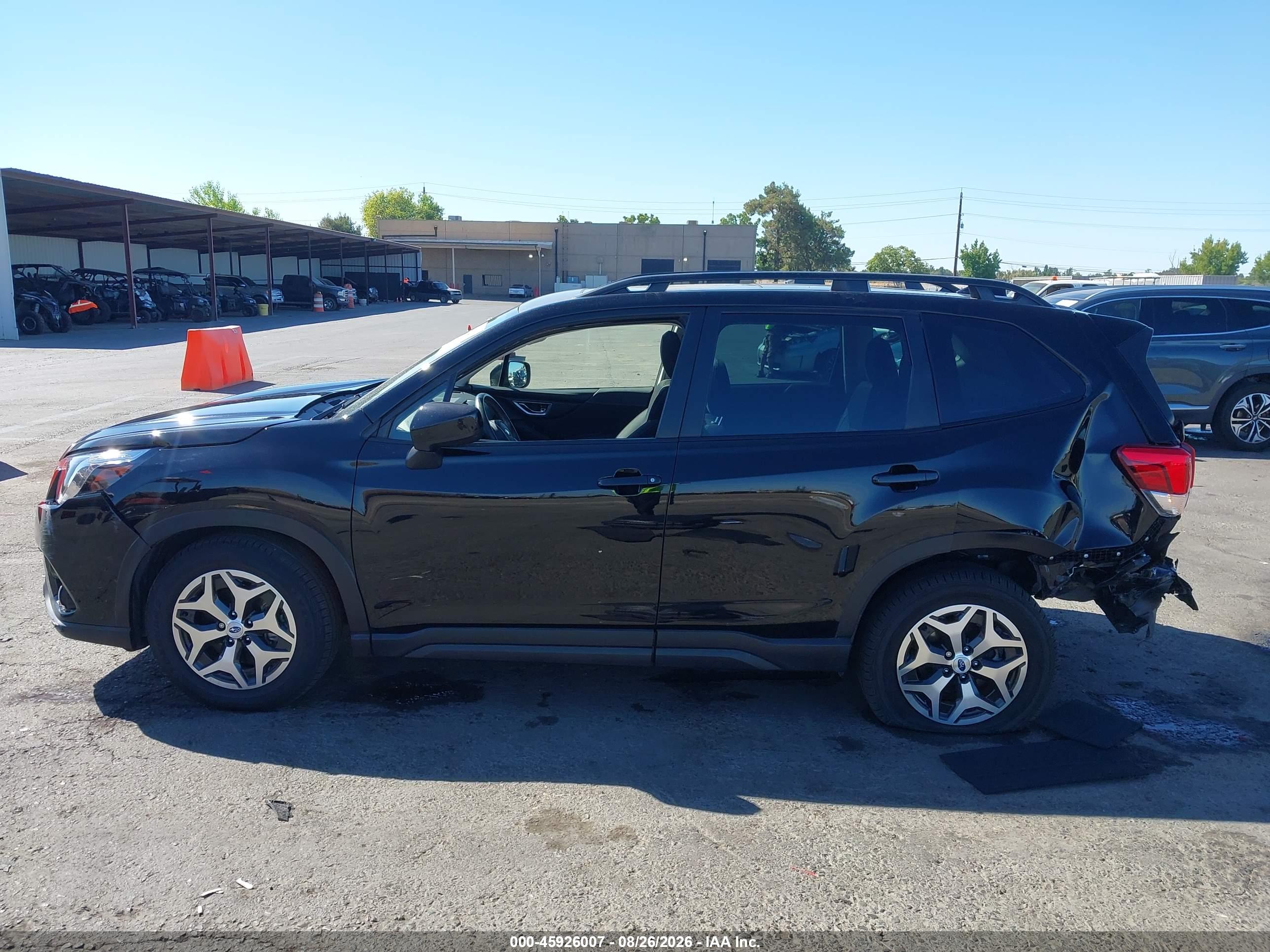2024 SUBARU FORESTER PREMIUM